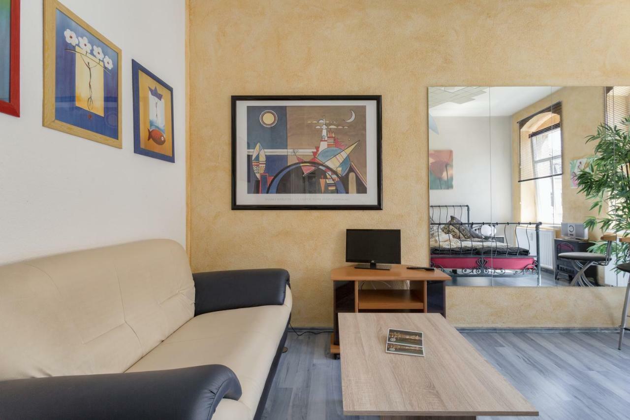 Ferienwohnung Residenz Bis 6 Gaeste , Ferienwohnung Dresden Bis 4 Gaeste, Ferienwohnung Elbflorenz Bis 2 Gaeste מראה חיצוני תמונה