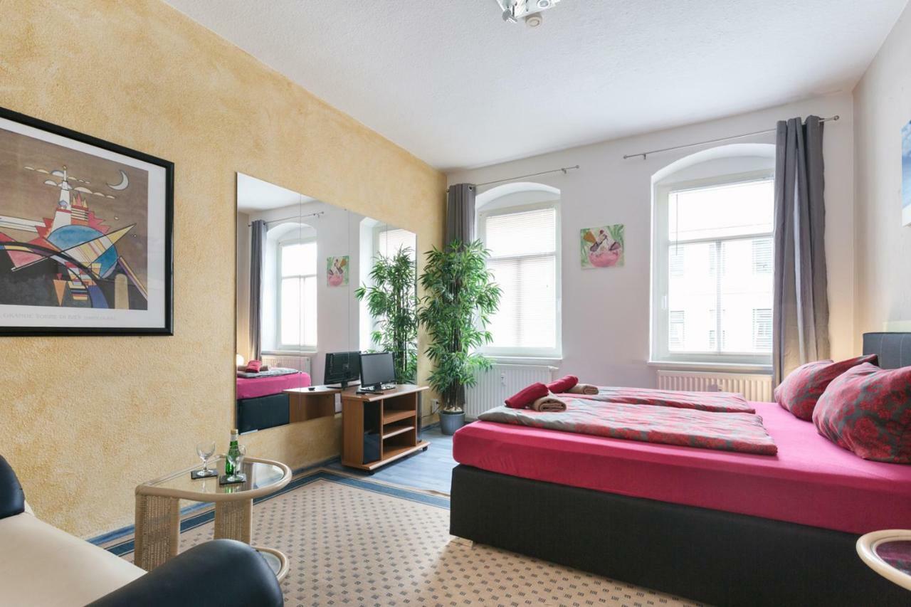 Ferienwohnung Residenz Bis 6 Gaeste , Ferienwohnung Dresden Bis 4 Gaeste, Ferienwohnung Elbflorenz Bis 2 Gaeste מראה חיצוני תמונה