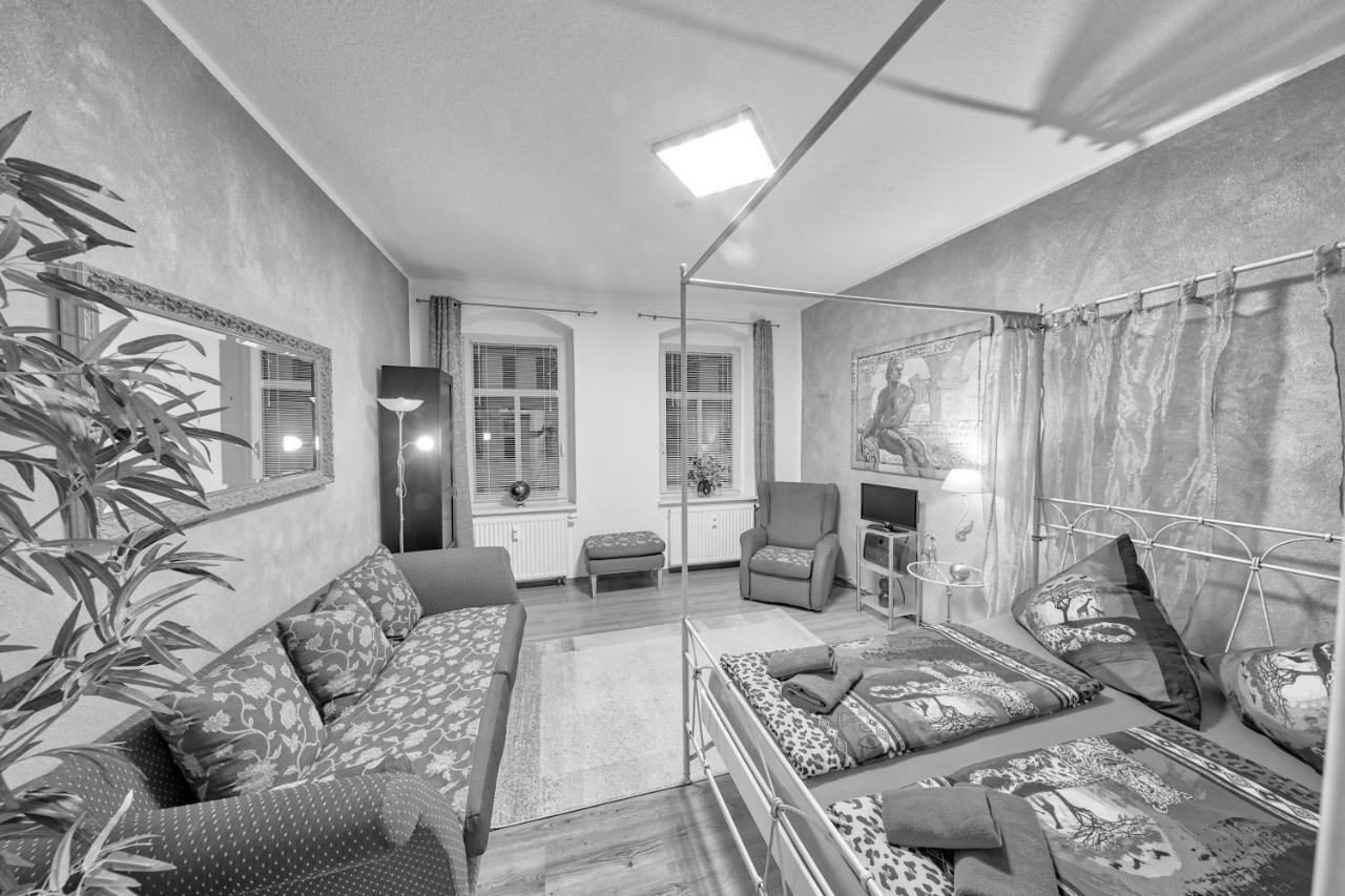 Ferienwohnung Residenz Bis 6 Gaeste , Ferienwohnung Dresden Bis 4 Gaeste, Ferienwohnung Elbflorenz Bis 2 Gaeste מראה חיצוני תמונה